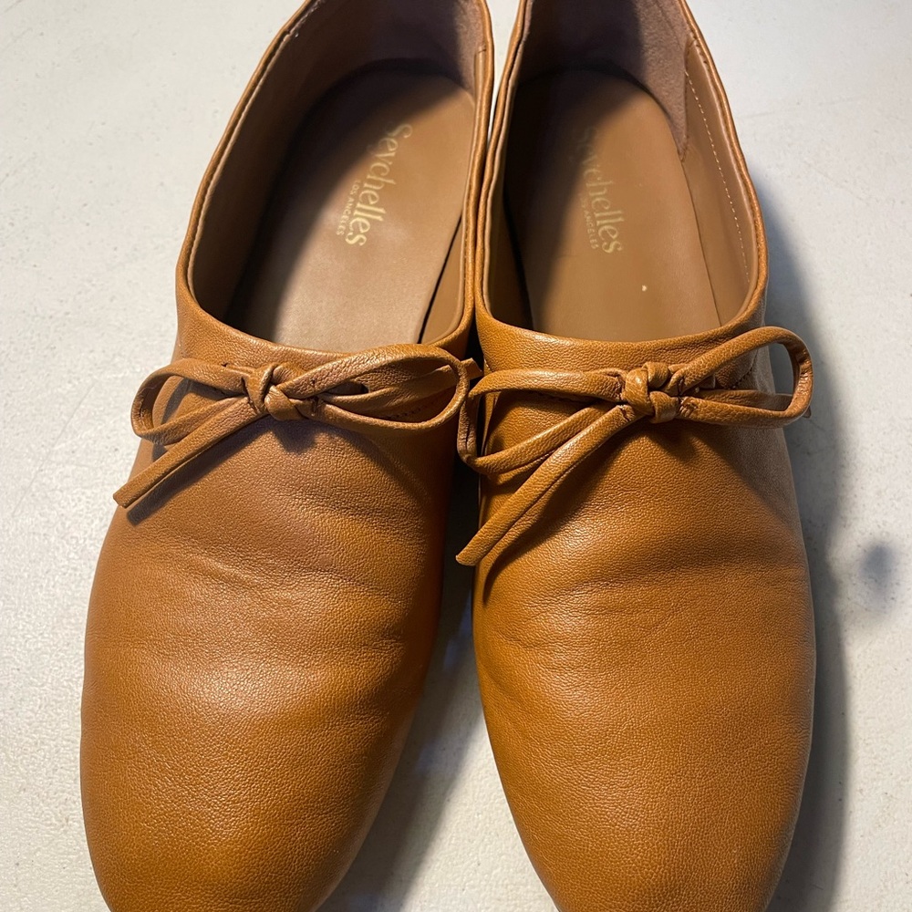 Seychelles Tan Leather Loafers with Bow Accent